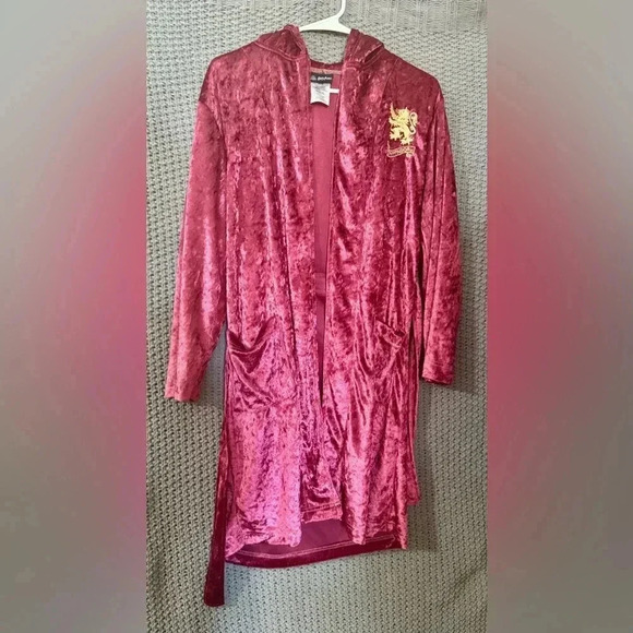 pjammy Other - Harry Potter Robe Pjammy Kids XL 14/16 Plush Bath Red Maroon Velvet Gryffindor